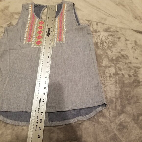 MK Womens Sleeveless Denim Embroidered Top Keyhole Back Blue Small Cotton - Picture 5 of 8